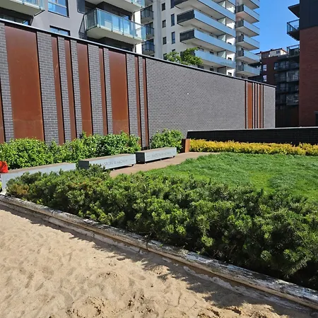Srodmiescie Bastion Walowa Parking * 그단스크