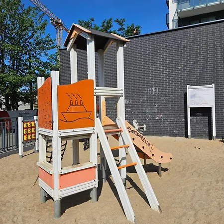 Srodmiescie Bastion Walowa Parking グダニスク